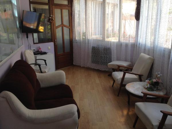 Apartment On Melashvili 24 Batum Dış mekan fotoğraf